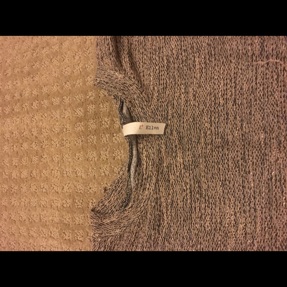Sweater - Picture 2 of 2
